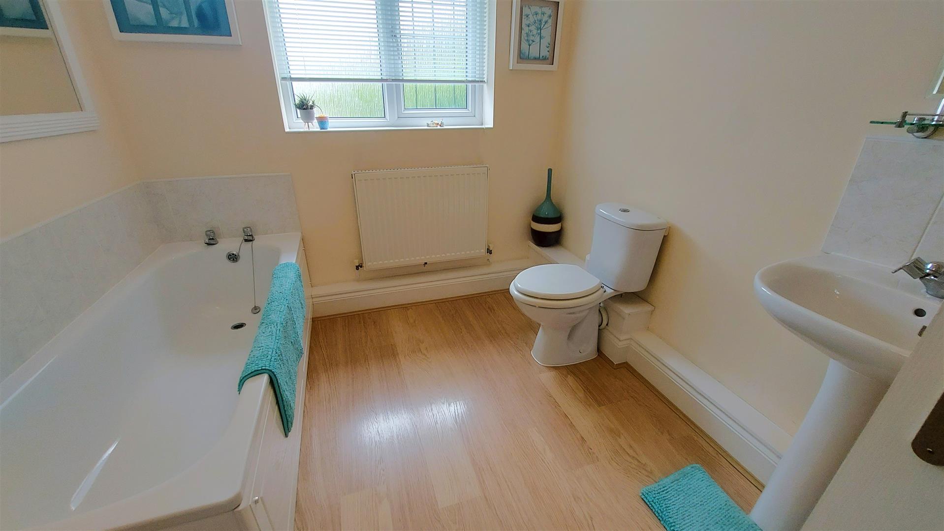 Property thumbnail 18