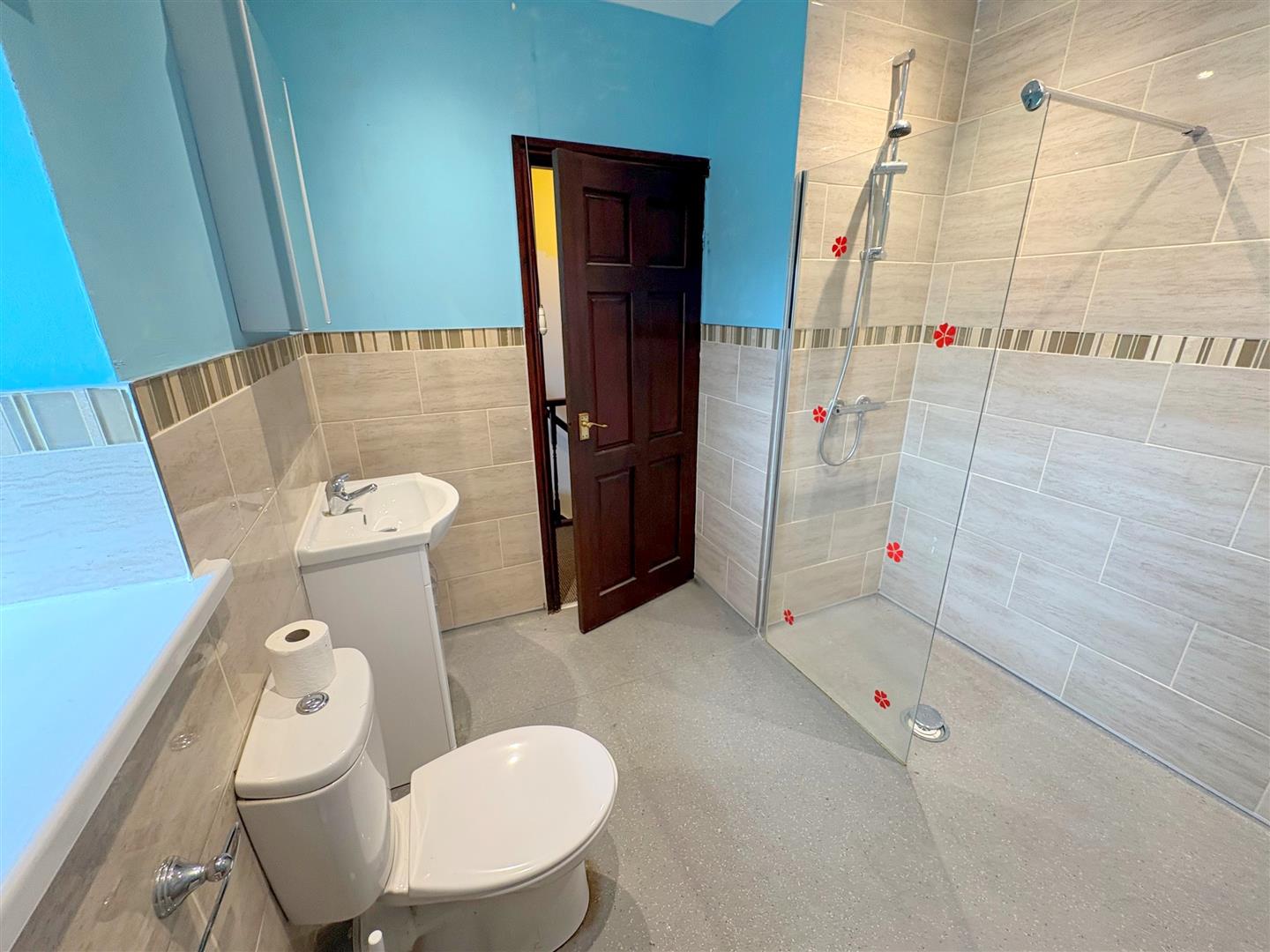 Property thumbnail 18