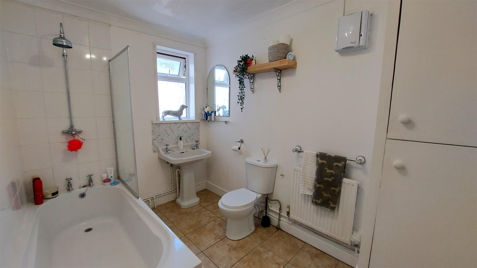 Property thumbnail 24