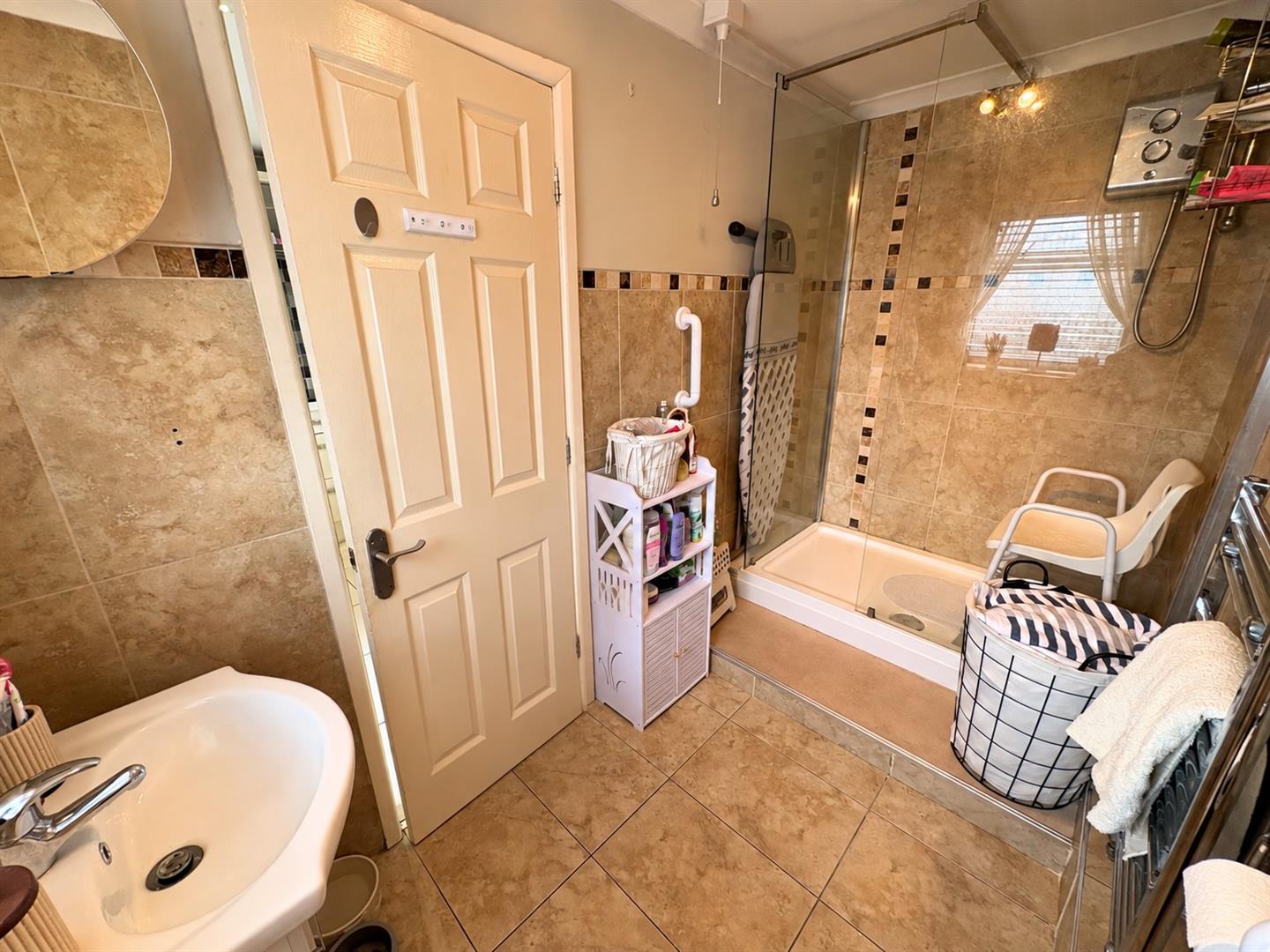 Property thumbnail 13