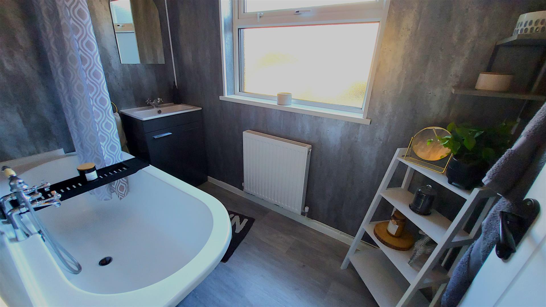 Property thumbnail 11