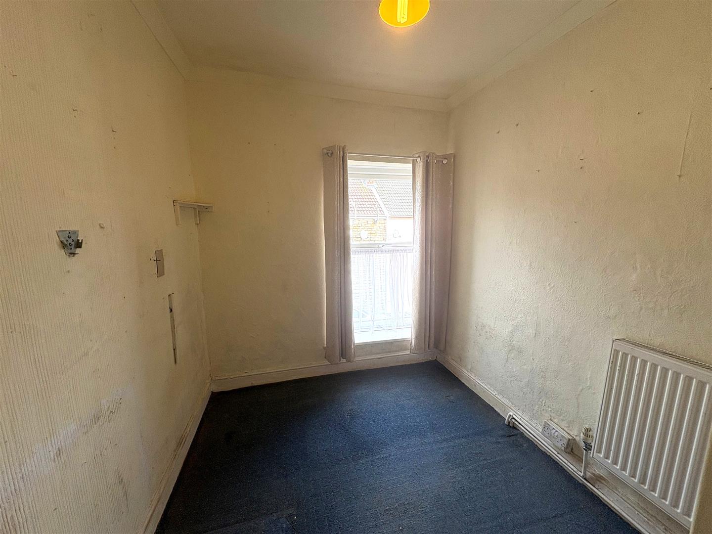 Property thumbnail 18