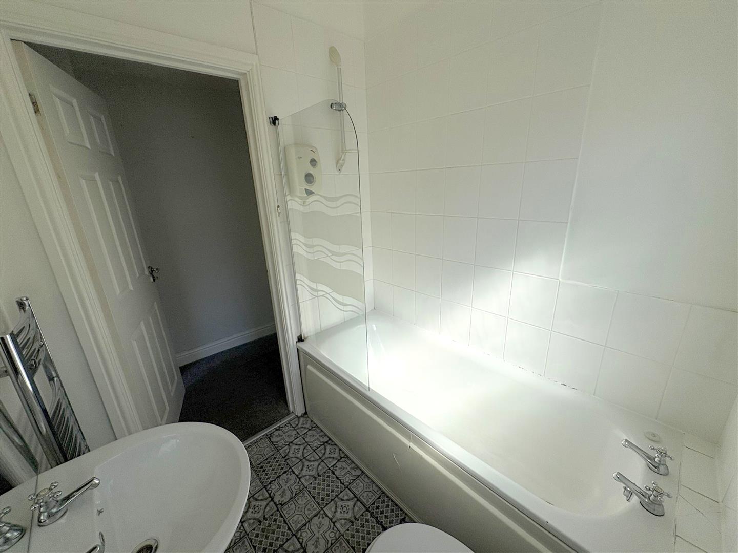 Property thumbnail 18