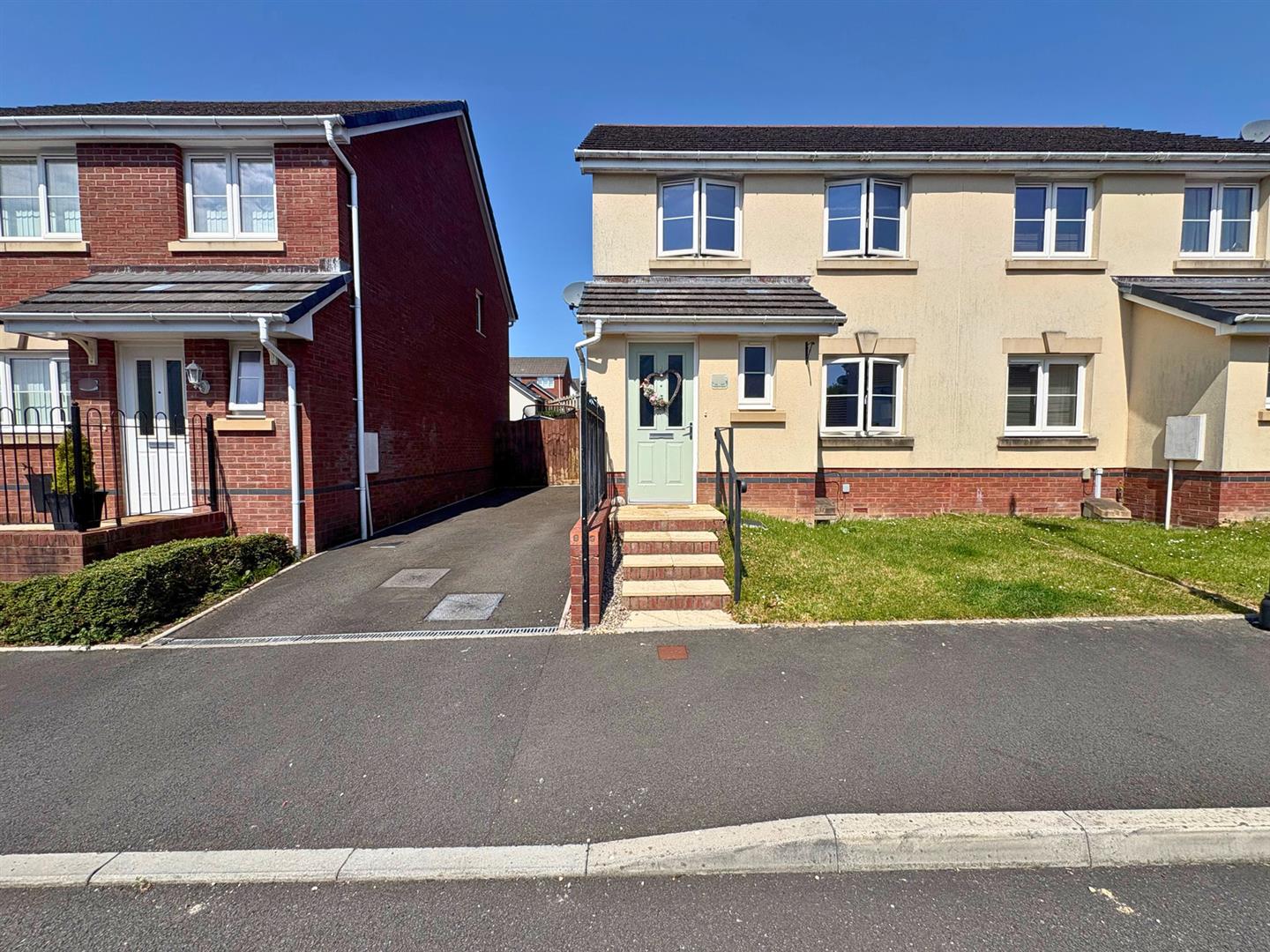 Property thumbnail 24