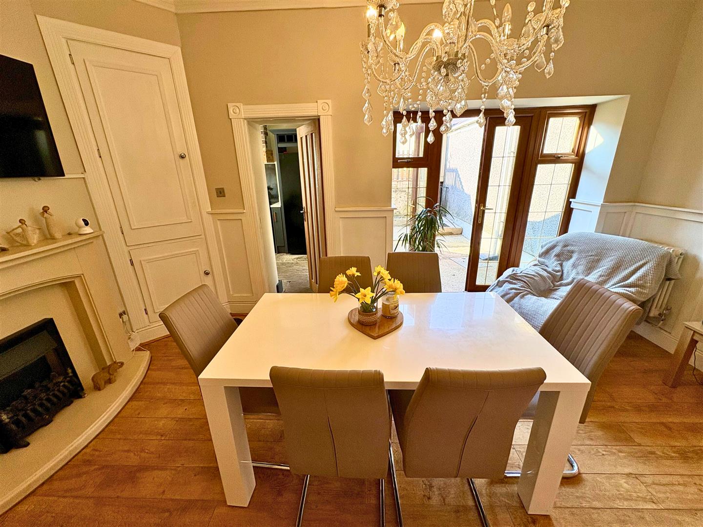 Property thumbnail 9