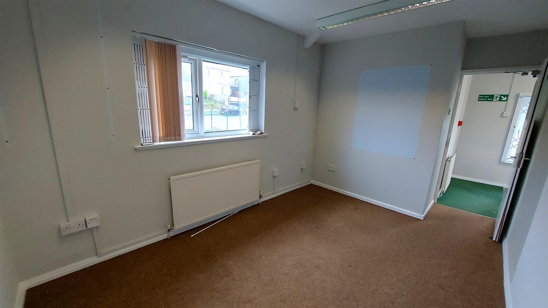 Property thumbnail 12