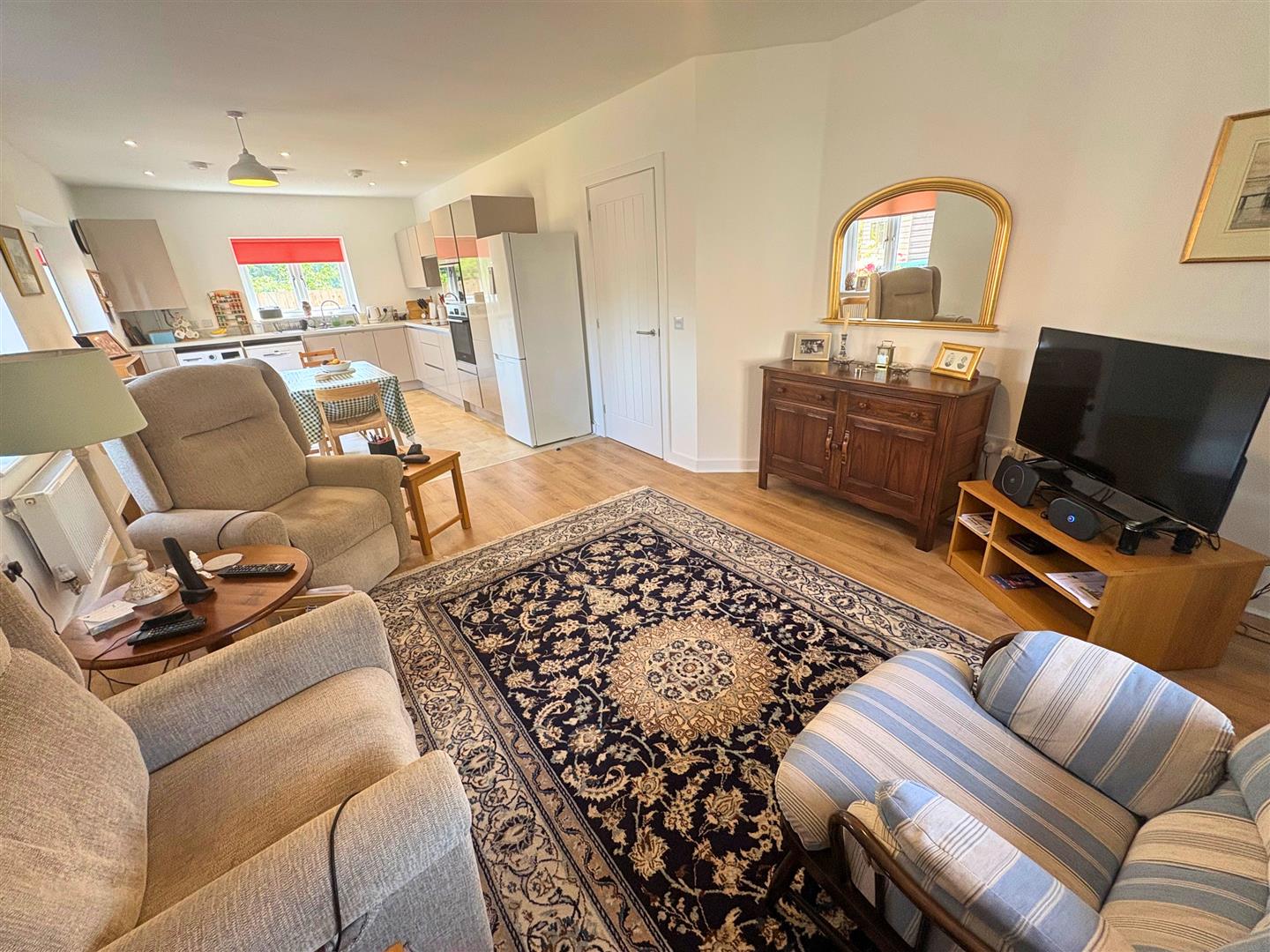 Property thumbnail 5
