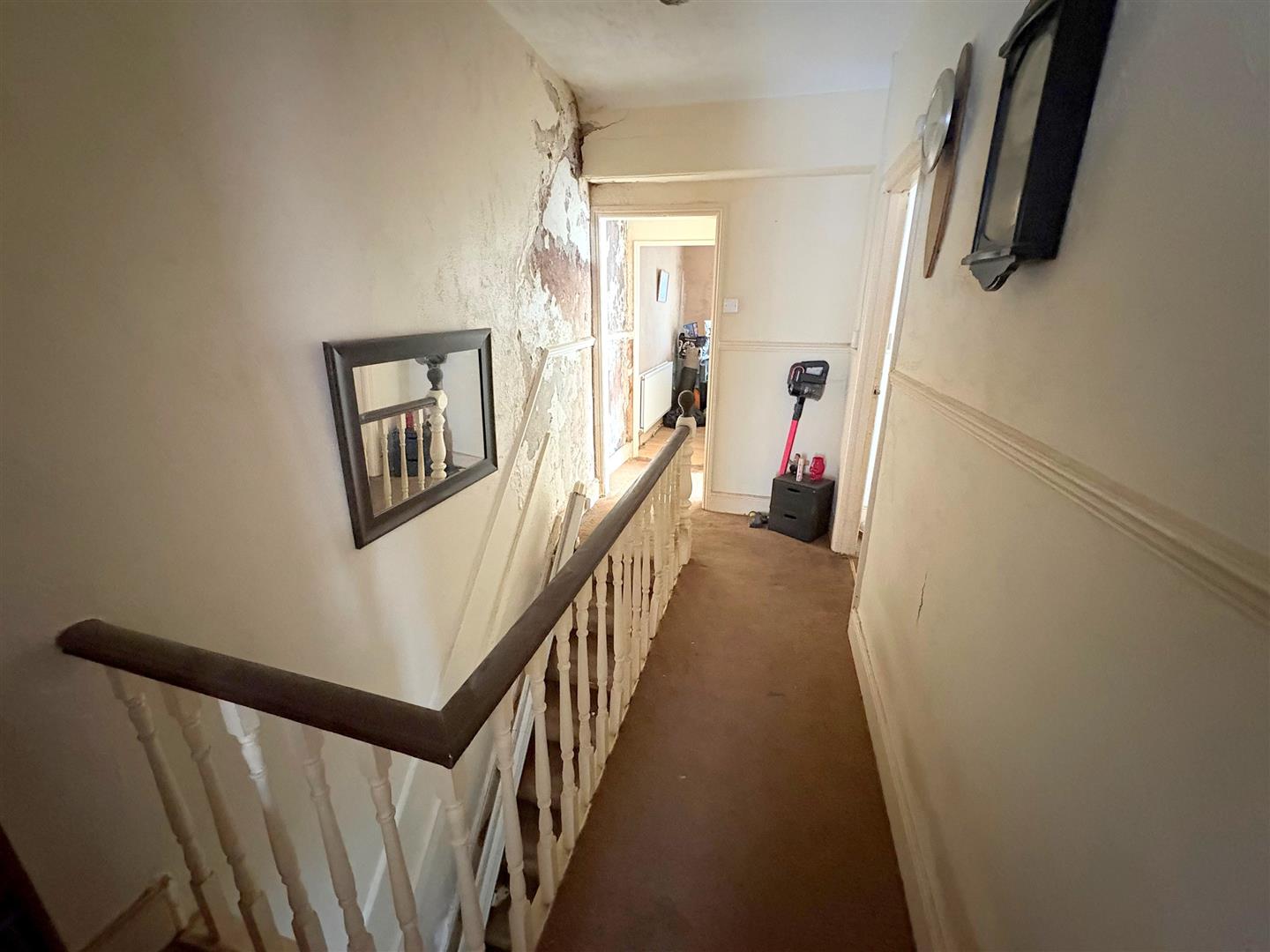 Property thumbnail 12