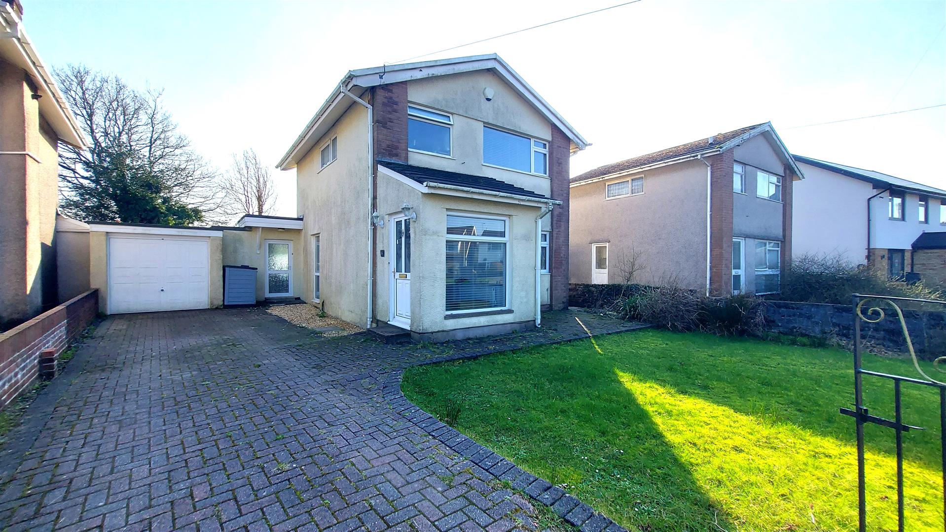 Property thumbnail 2