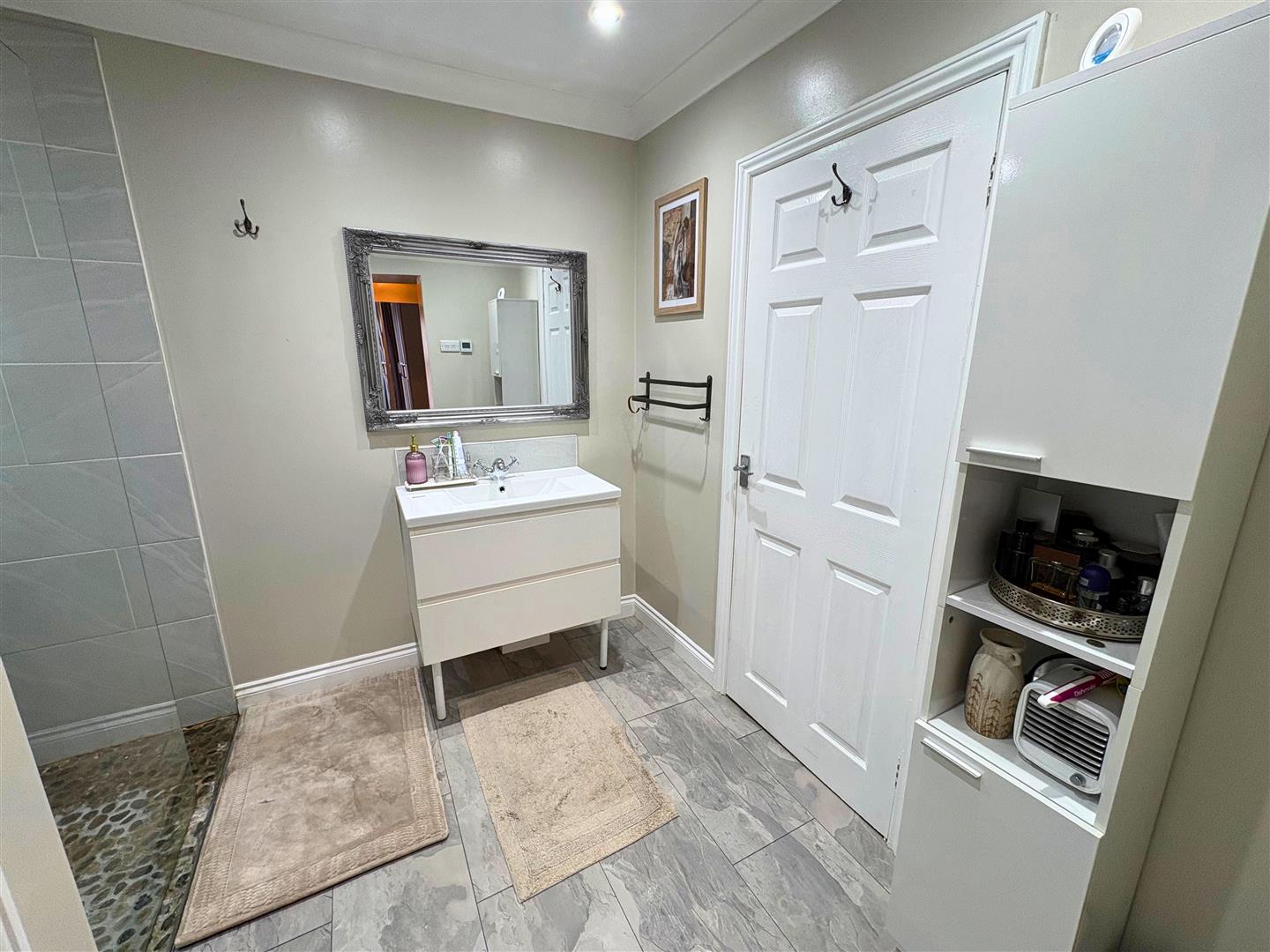 Property thumbnail 26