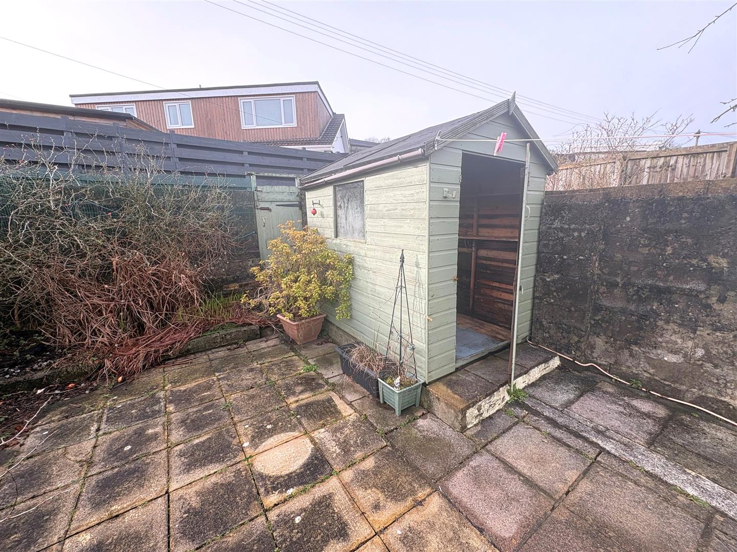 Property thumbnail 25