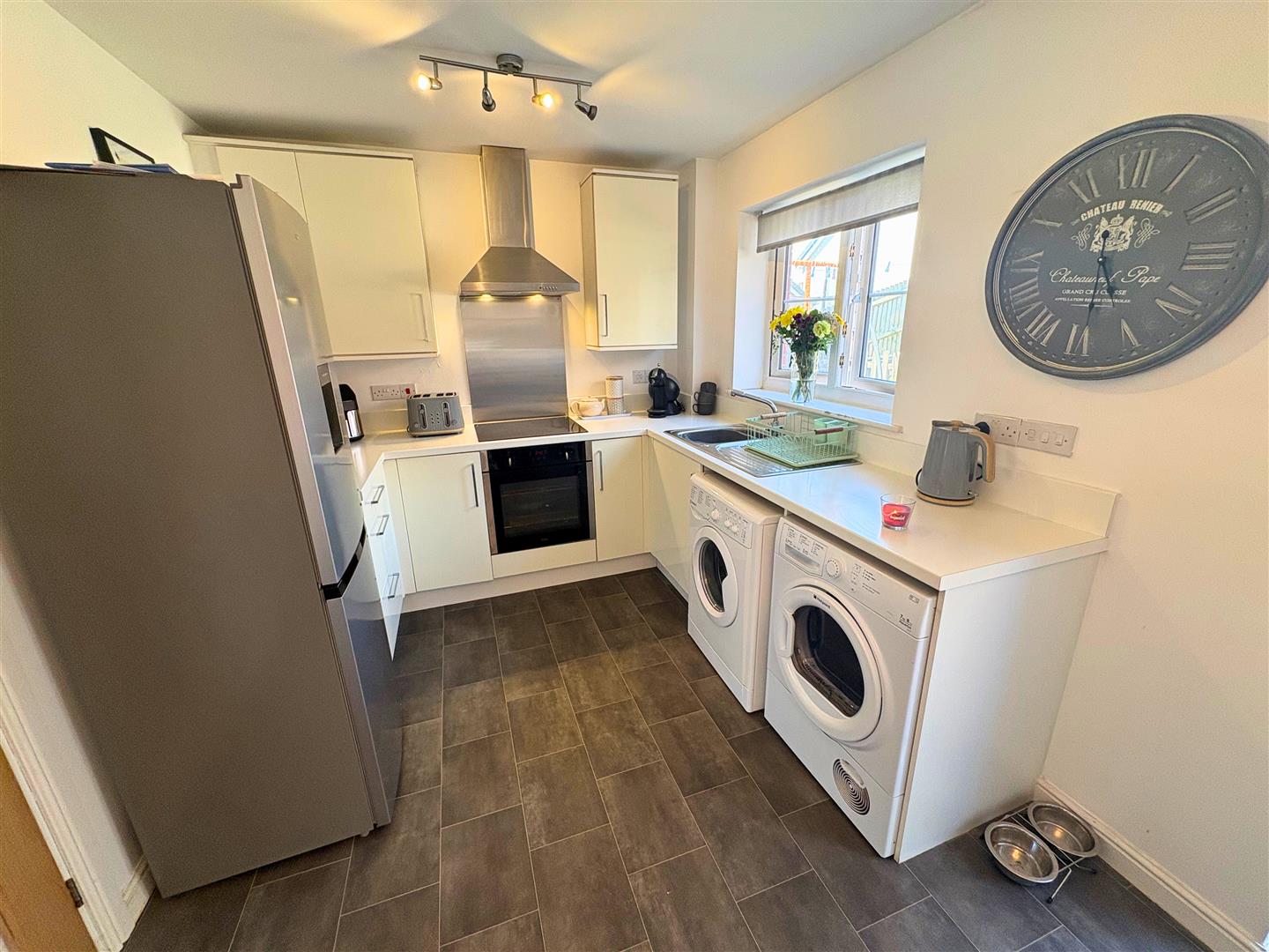 Property thumbnail 8