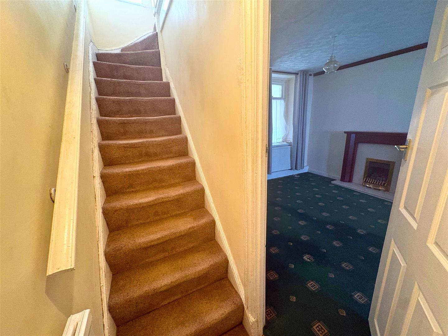 Property thumbnail 12