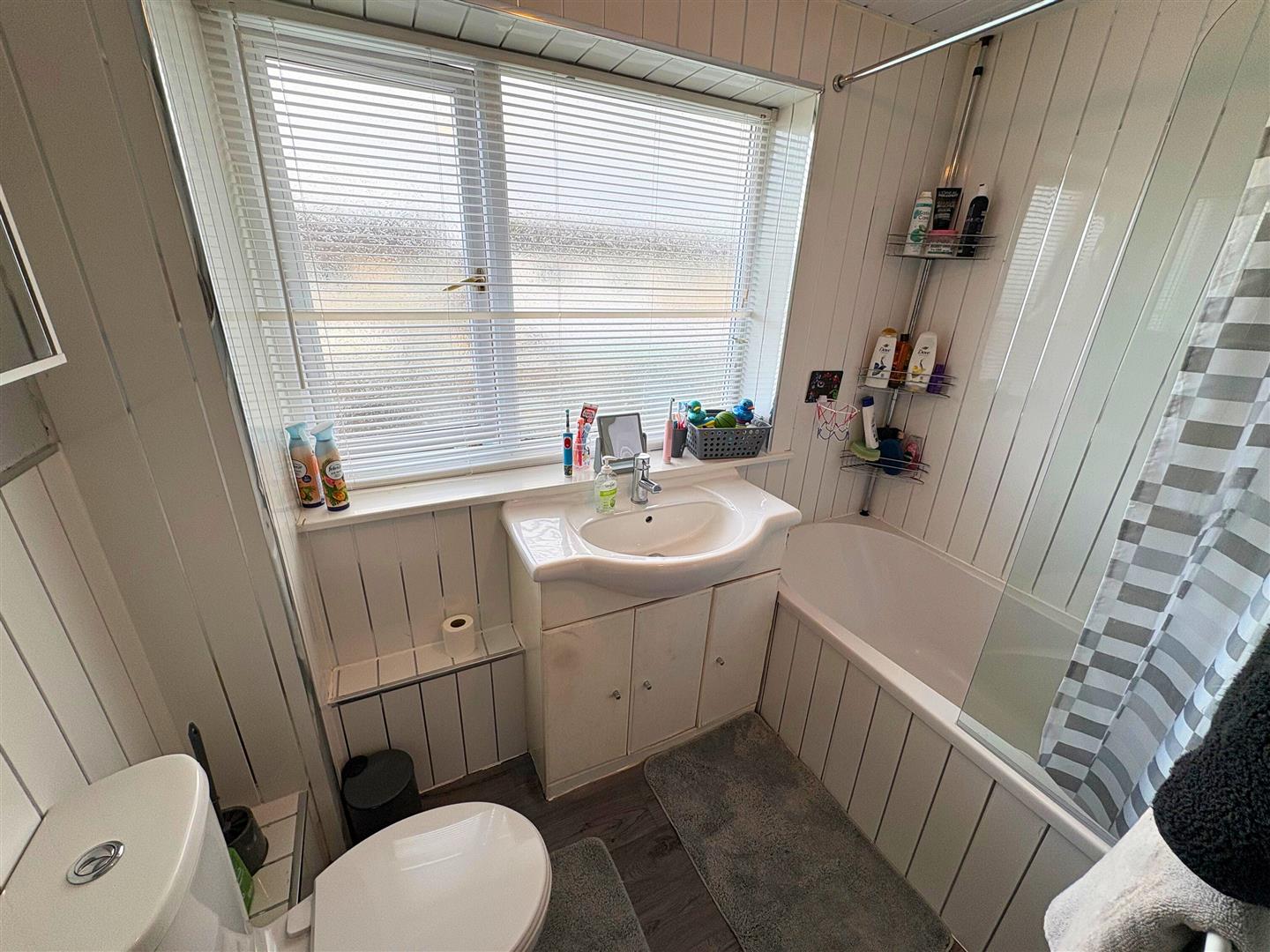 Property thumbnail 25