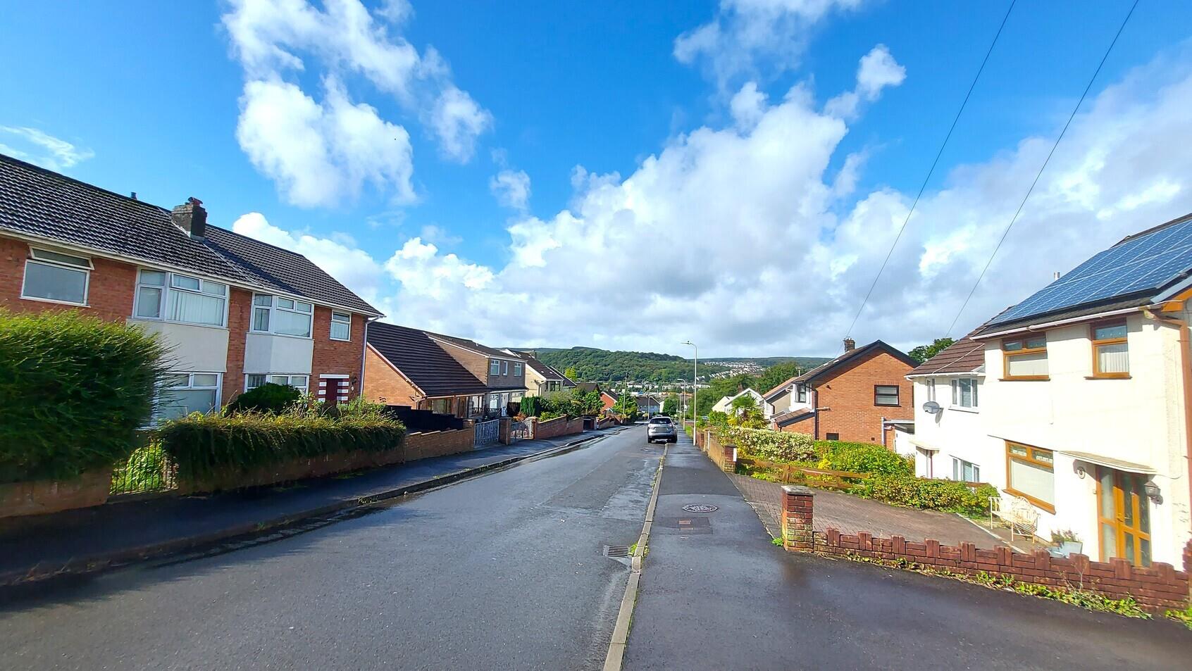 Property thumbnail 16