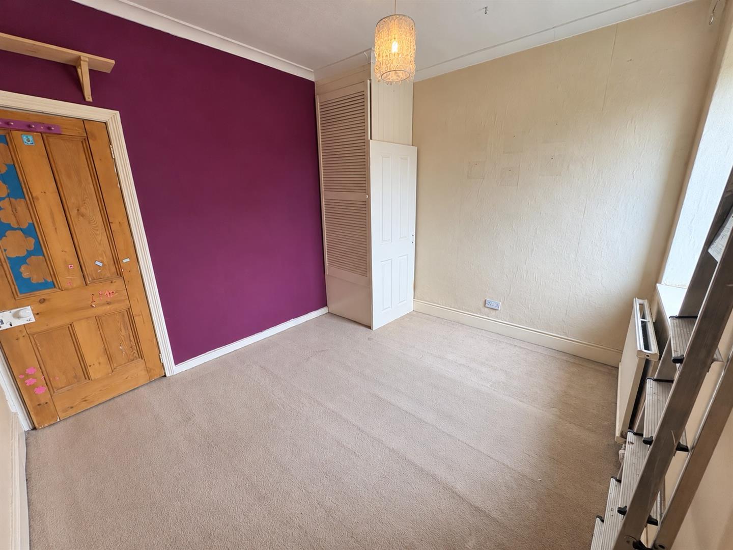 Property thumbnail 18