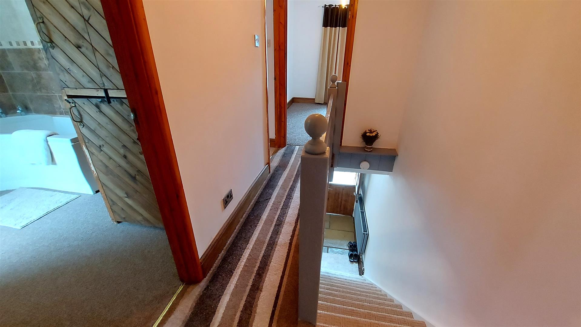 Property thumbnail 8