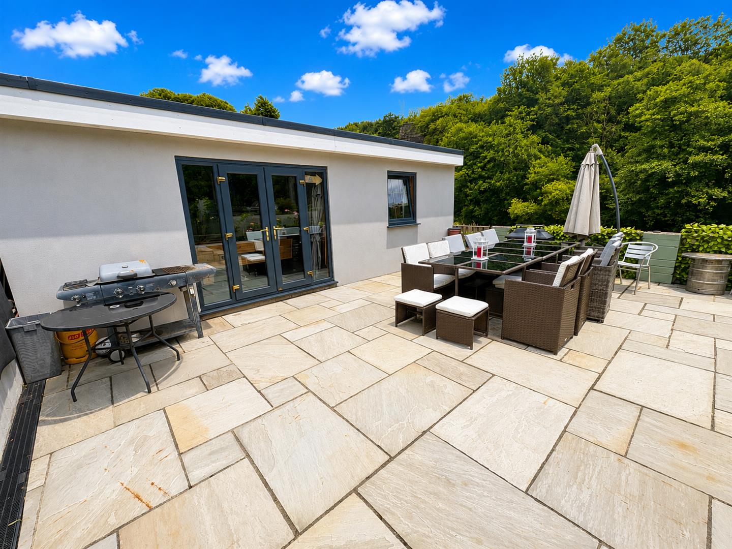 Property thumbnail 32