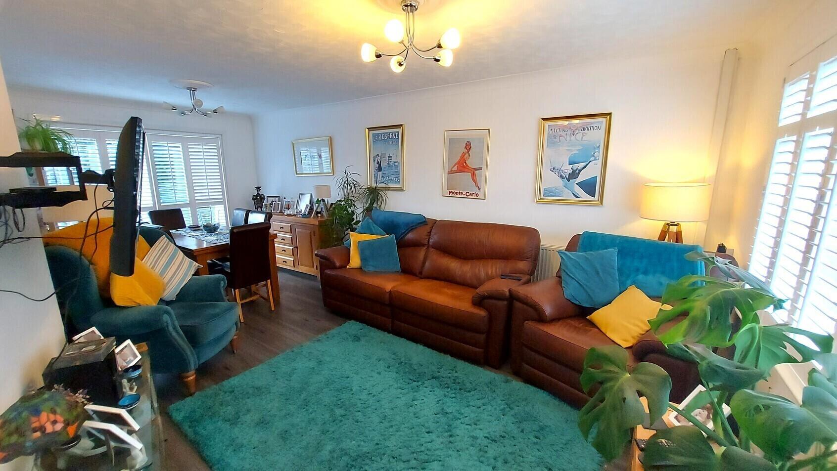 Property thumbnail 3