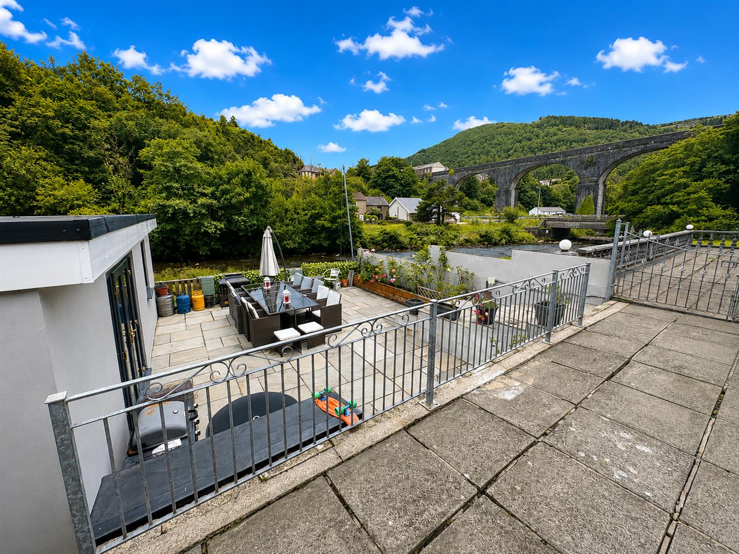 Property thumbnail 31
