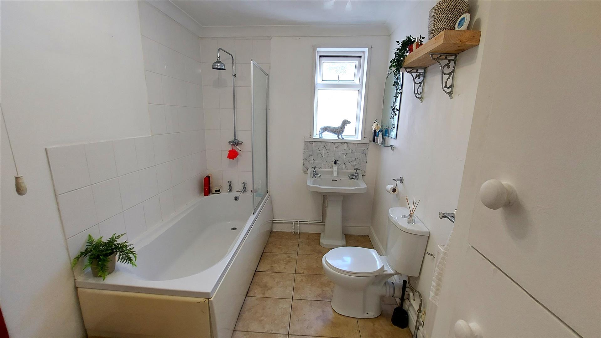 Property thumbnail 25