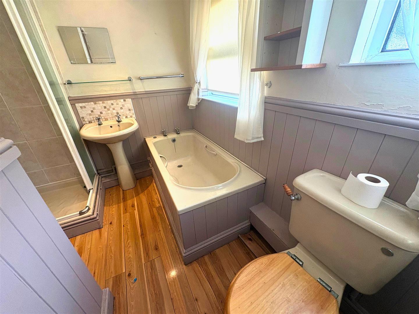 Property thumbnail 10