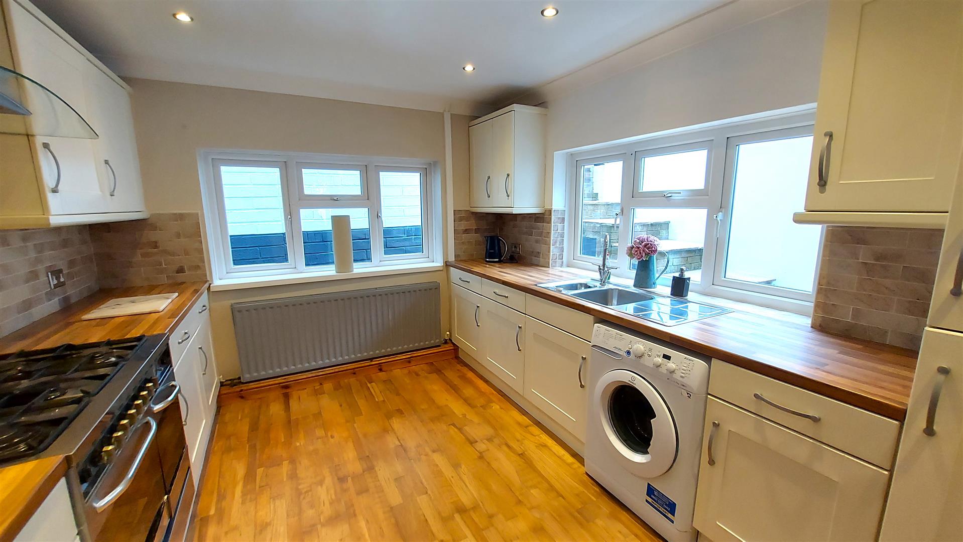 Property thumbnail 7