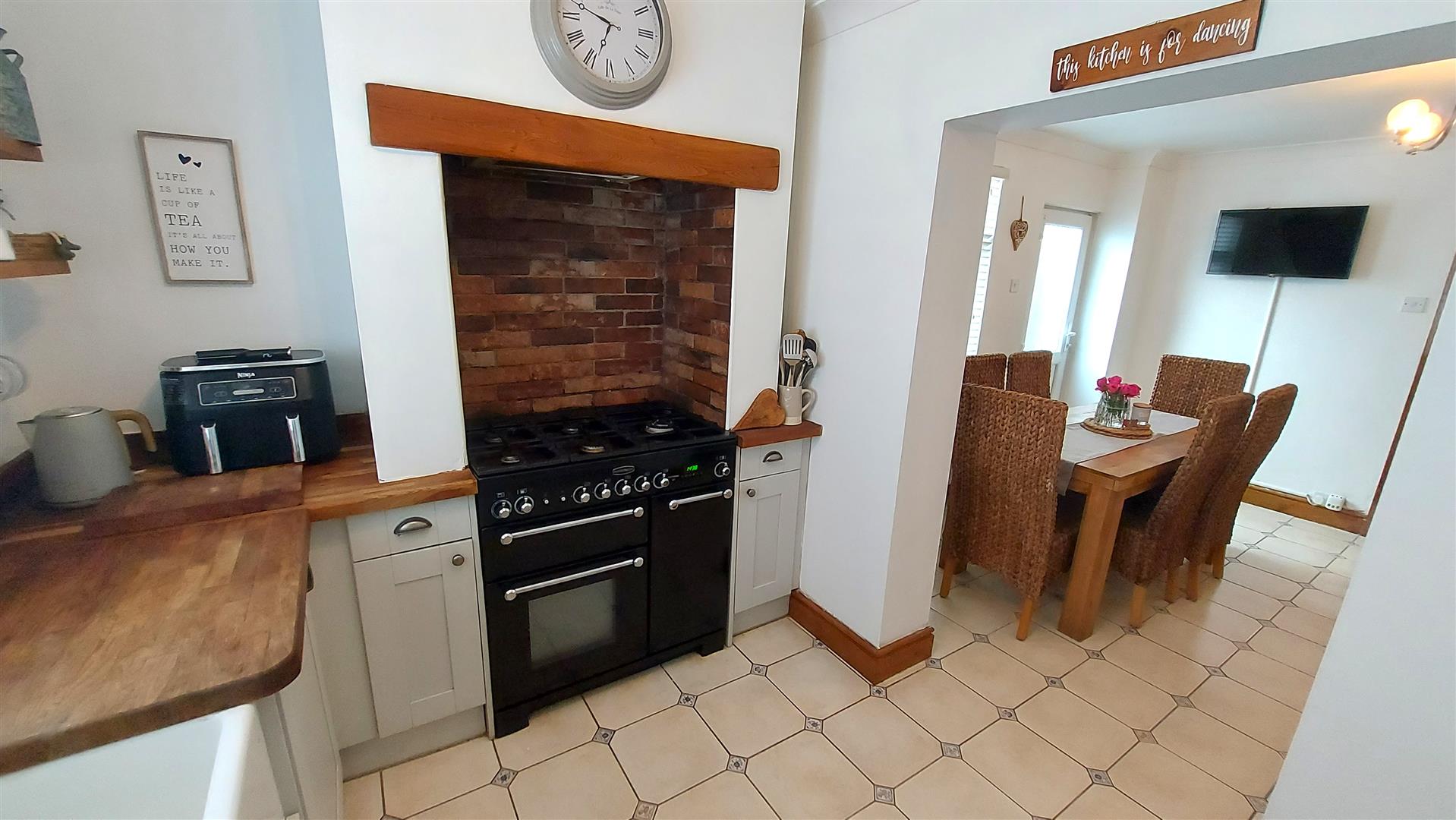 Property thumbnail 13