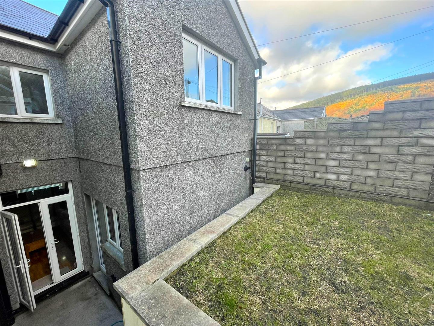 Property thumbnail 20