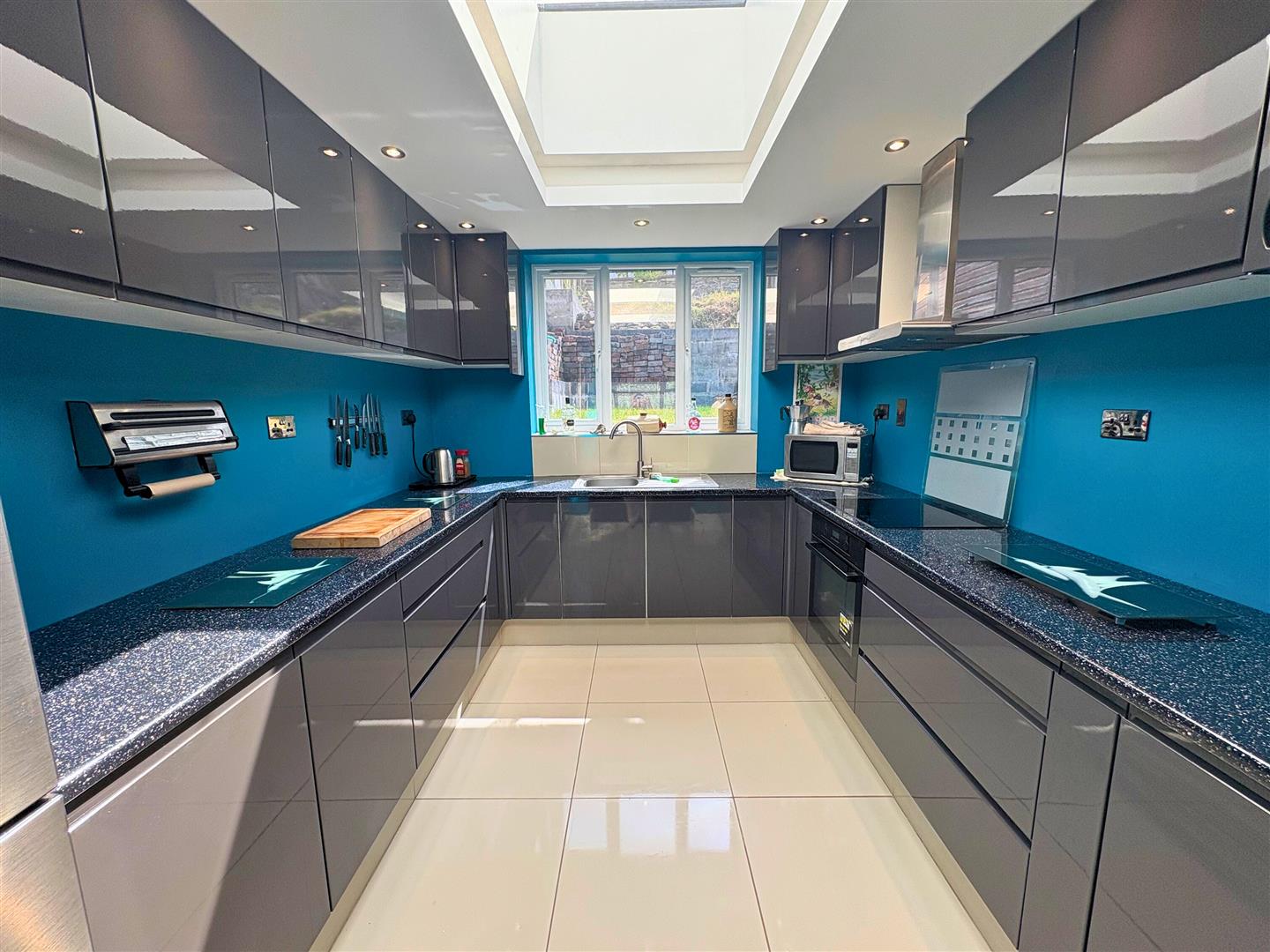 Property thumbnail 7