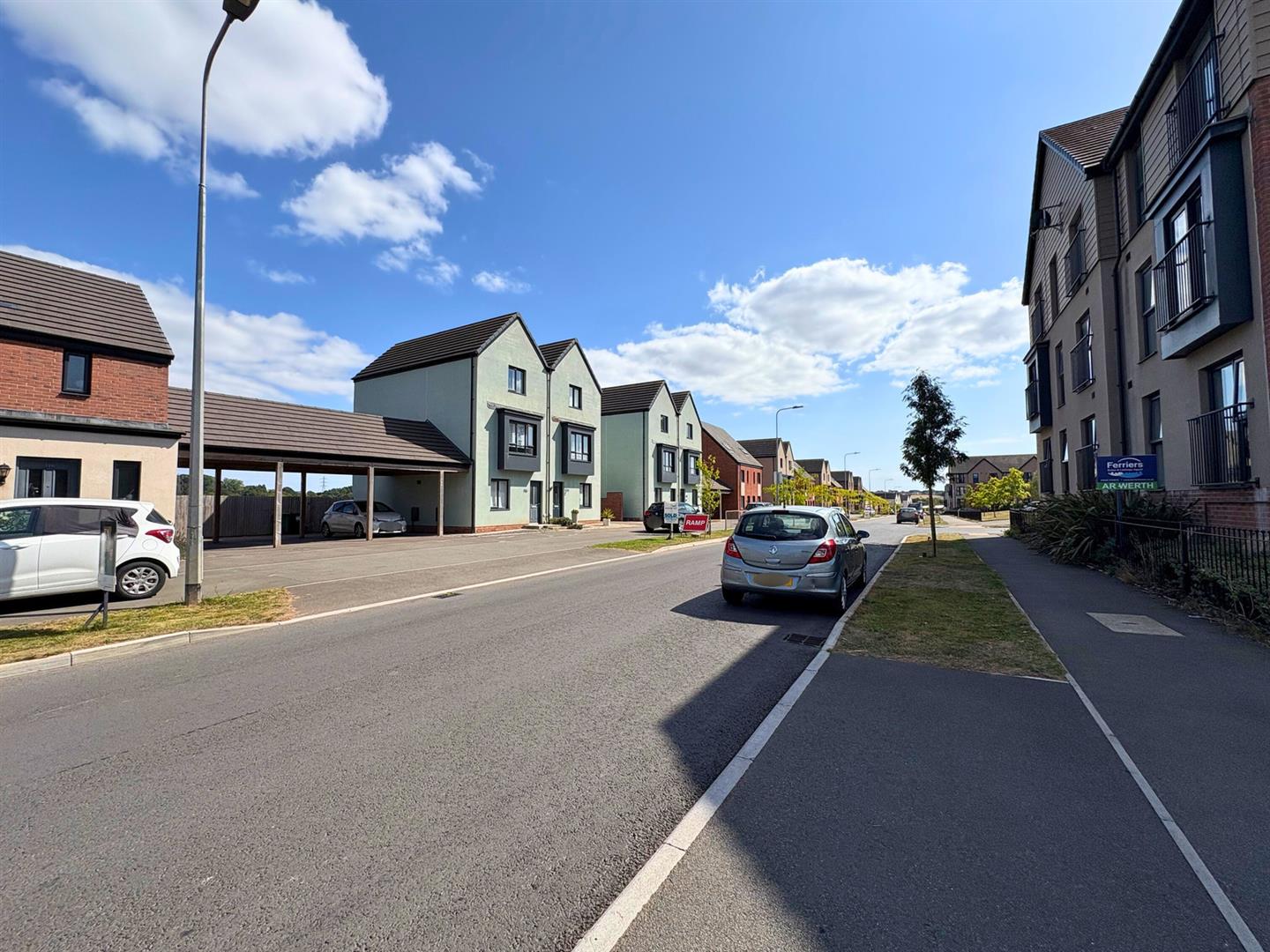 Property thumbnail 25