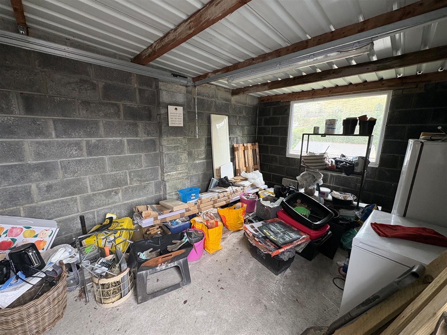 Property thumbnail 25