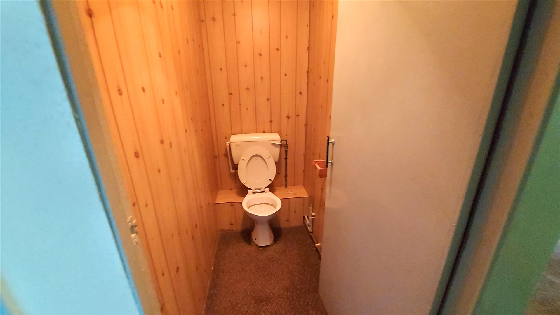 Property thumbnail 12