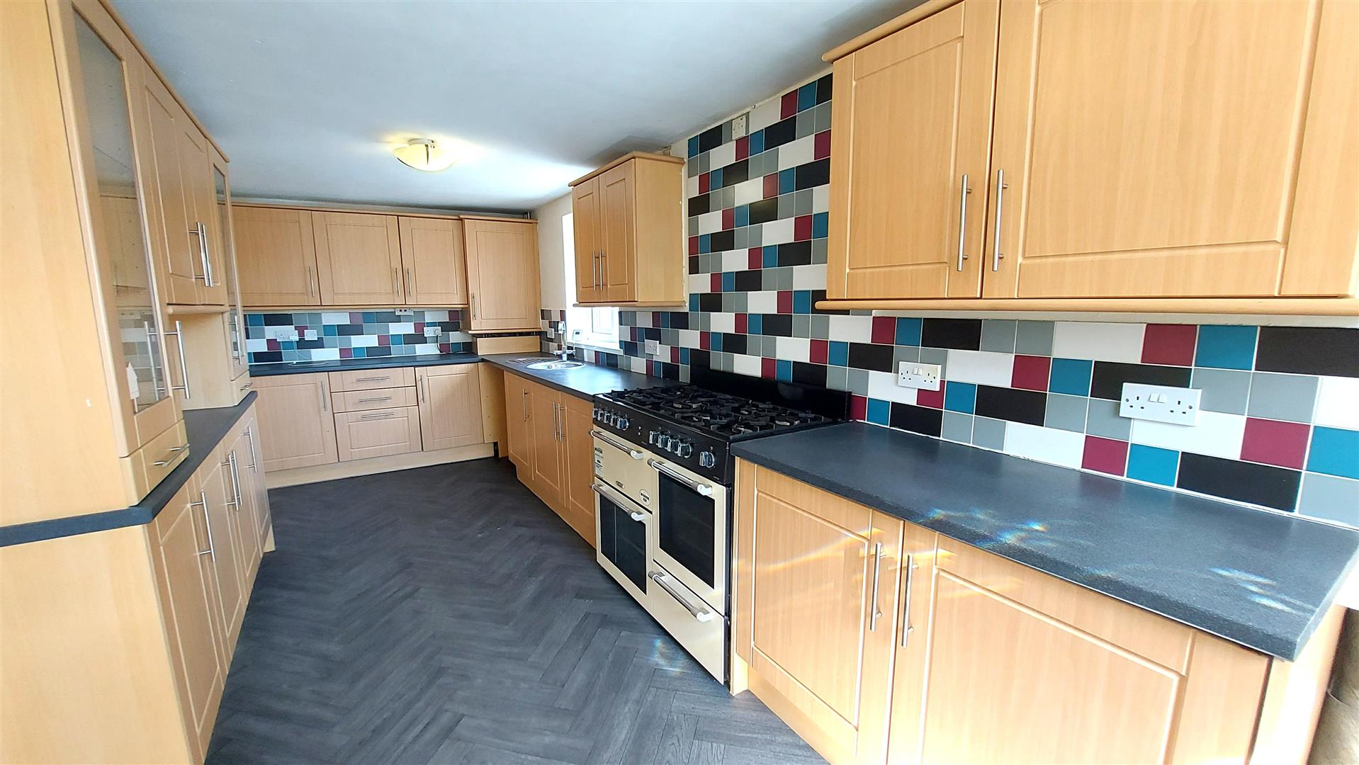 Property thumbnail 8