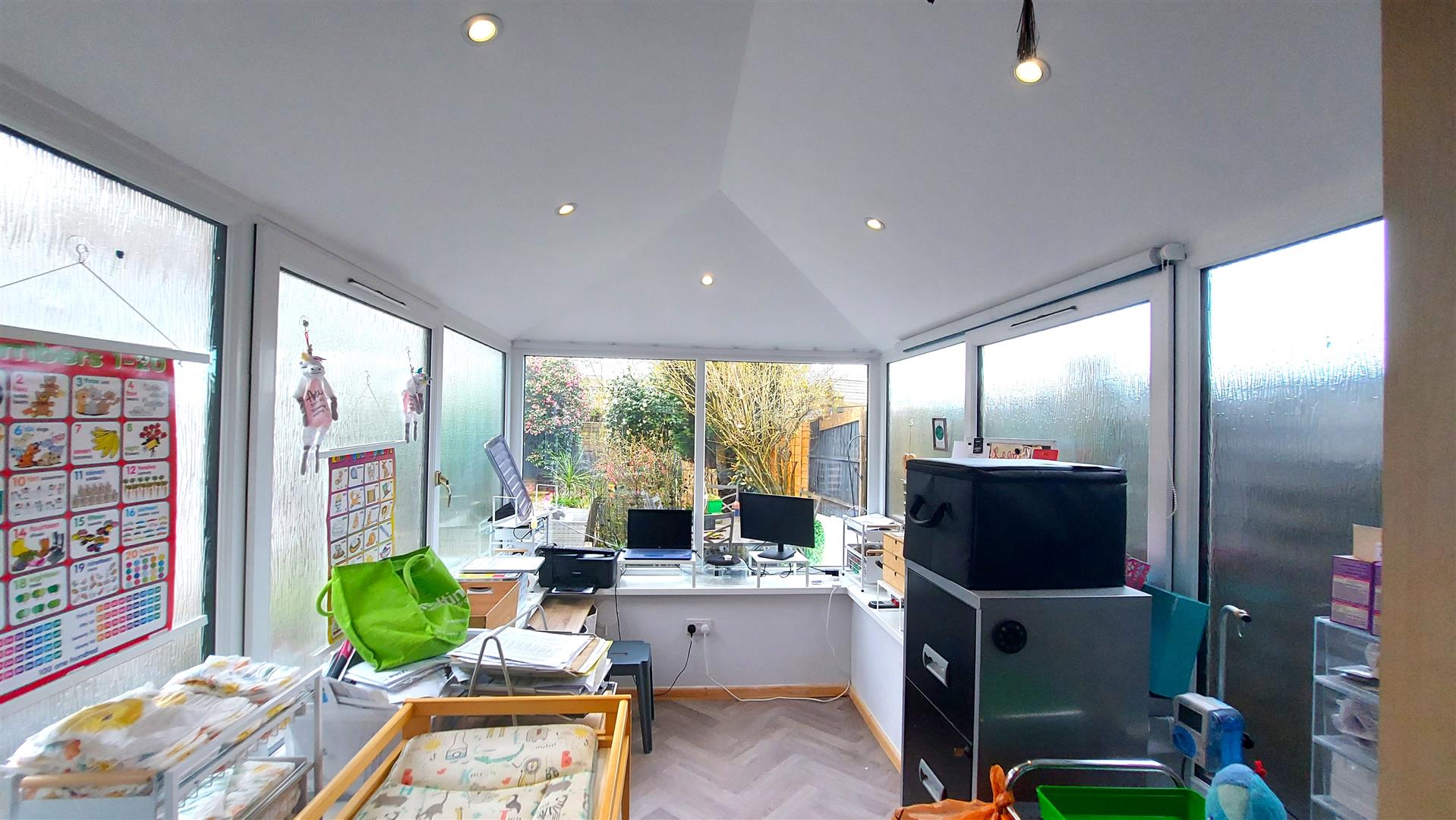 Property thumbnail 9