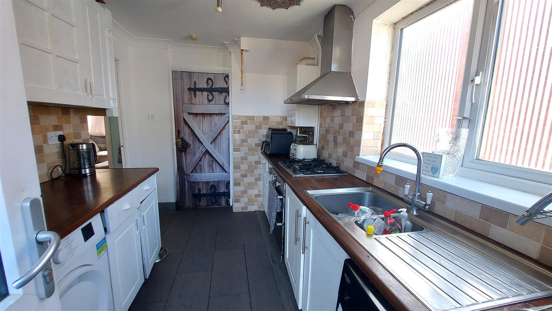 Property thumbnail 12