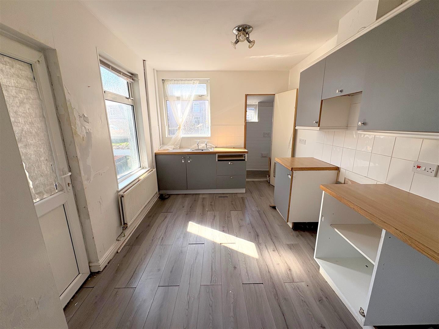 Property thumbnail 5