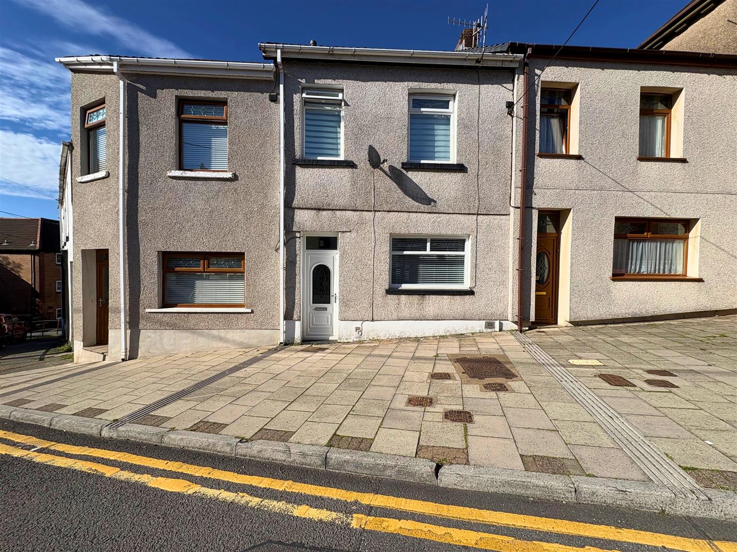 Property thumbnail 2