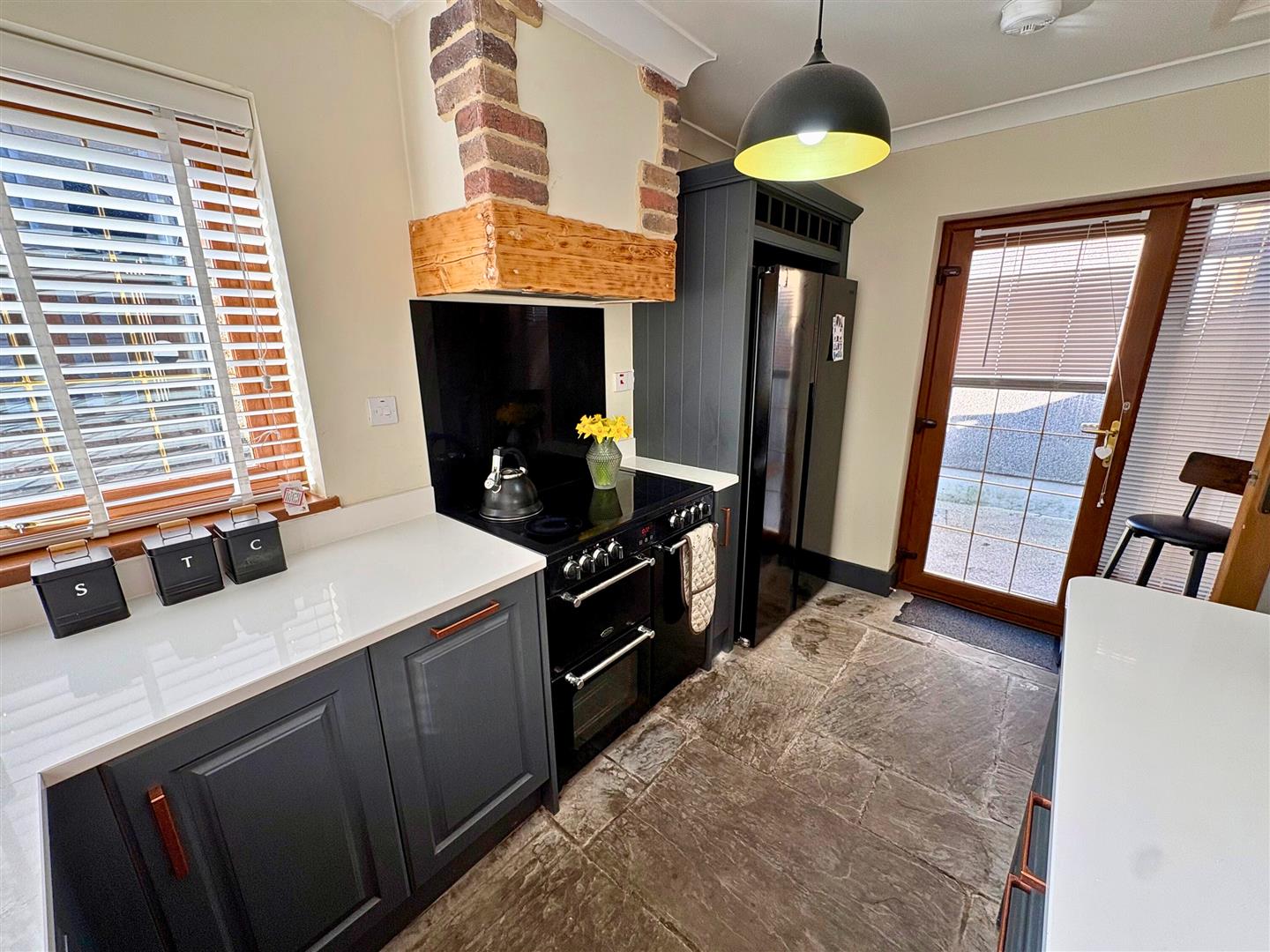 Property thumbnail 13