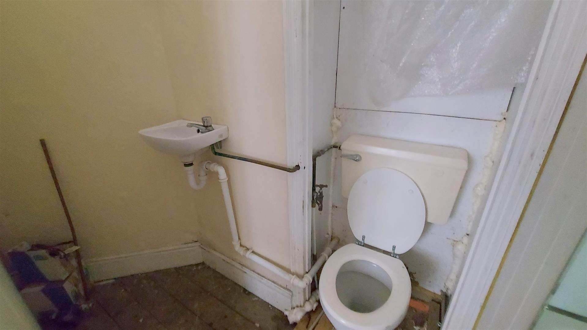 Property thumbnail 8