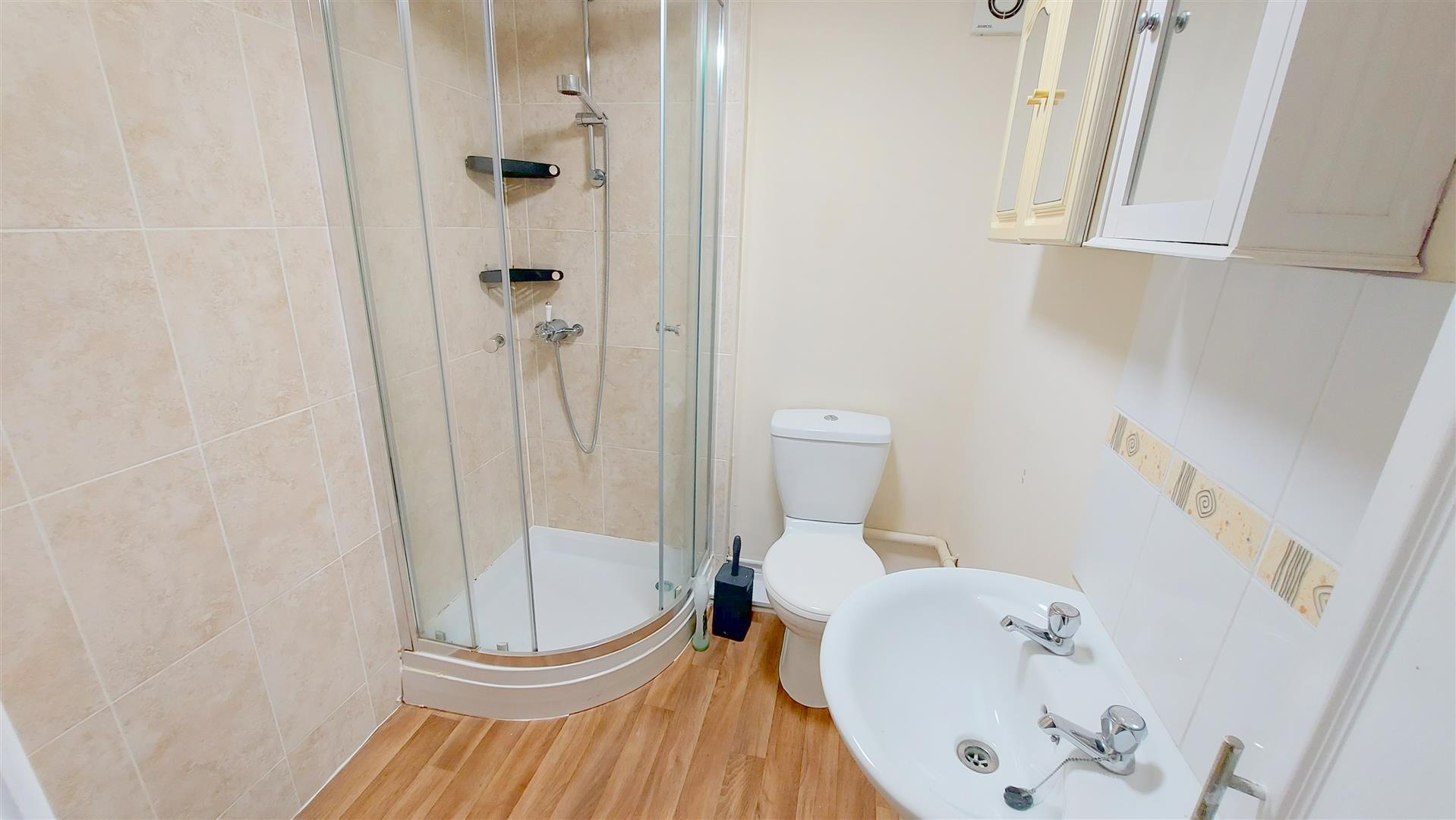 Property thumbnail 12