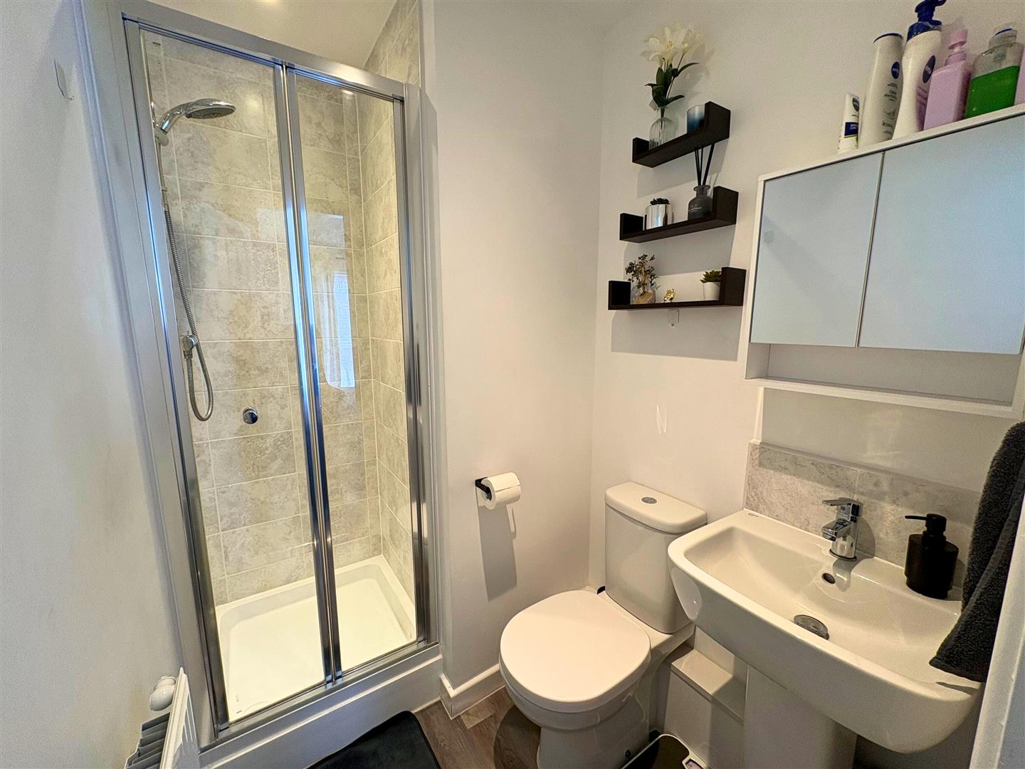 Property thumbnail 12