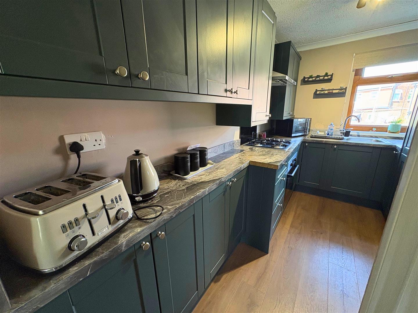 Property thumbnail 9