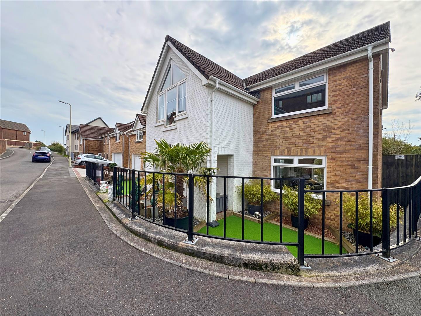 Property thumbnail 36