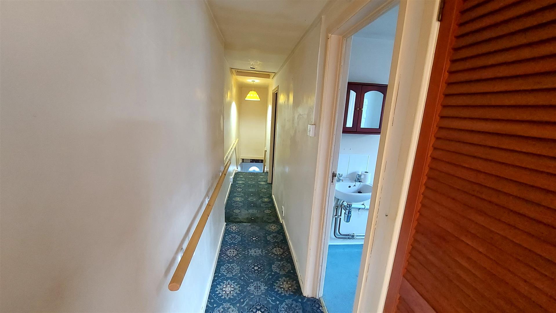 Property thumbnail 6