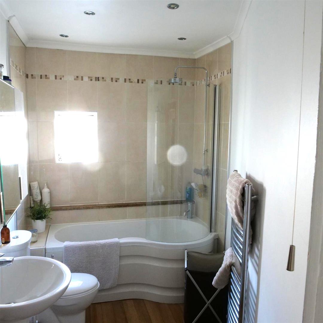 Property thumbnail 10