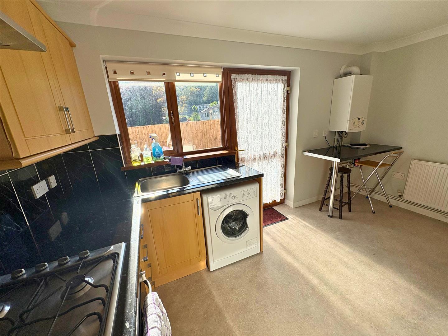 Property thumbnail 7