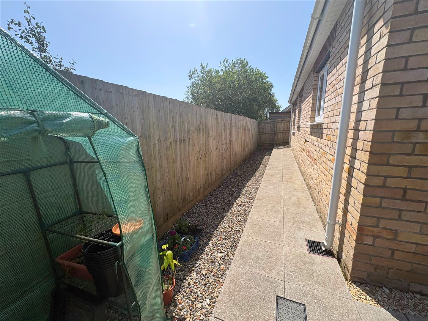 Property thumbnail 18