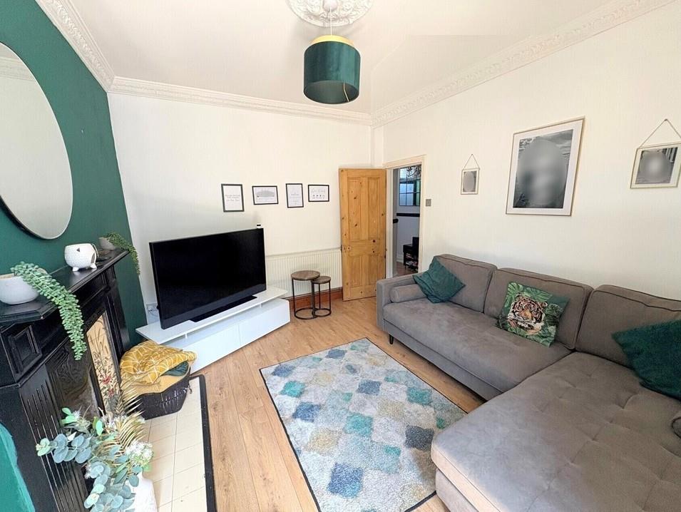 Property thumbnail 6