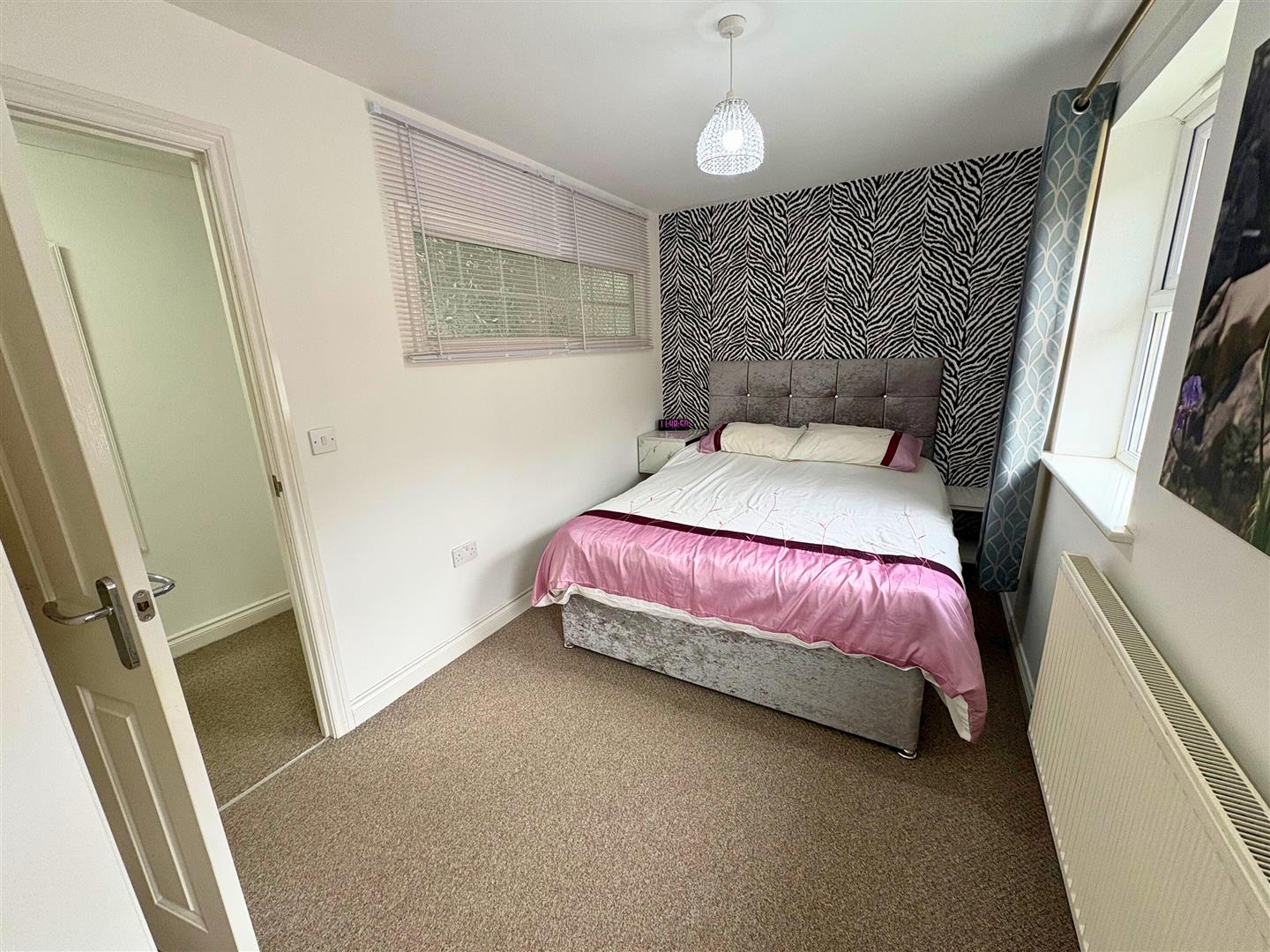 Property thumbnail 23